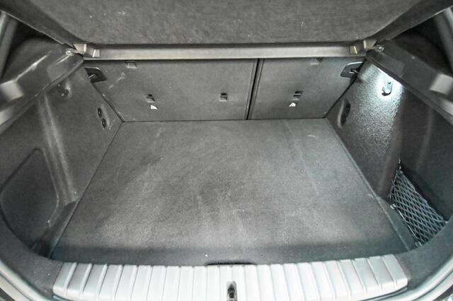 BMW 1-SERIE 120i 120 M Sport | PANO | ACC