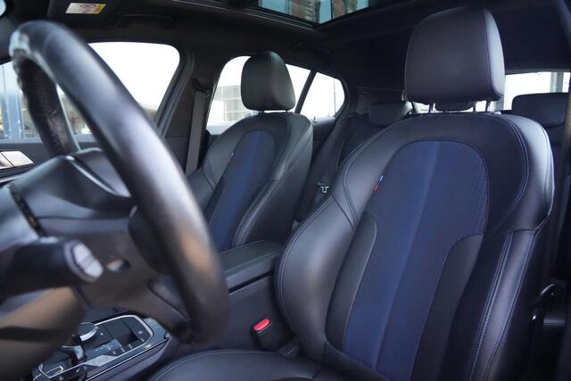BMW 1-SERIE 118i Executive Edition M-Sport 136pk Panoramadak/Navigatie/Stoelverwarming