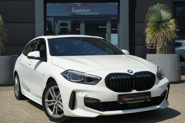BMW 1-SERIE 118i Executive Edition M-Sport 136pk Panoramadak/Navigatie/Stoelverwarming