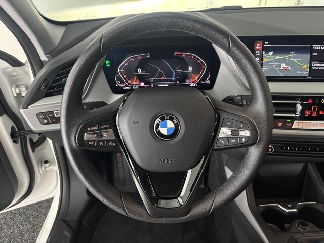BMW 1-SERIE 116i | CARPLAY | CLIMA | STOELVERW.