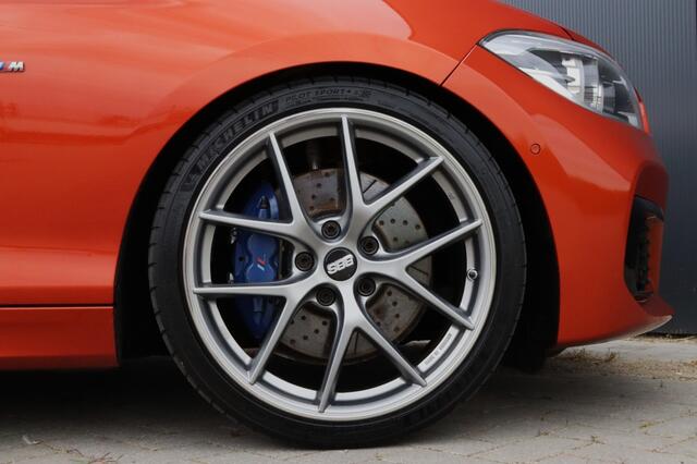 BMW 1-SERIE M140i xDrive I KW V3 I Mosselman 450PK I Leder