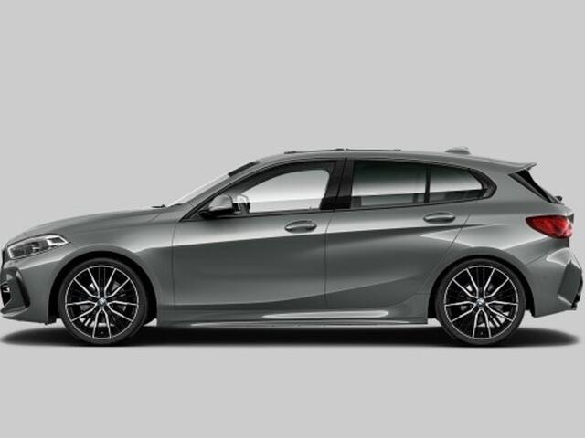BMW 1-SERIE 118i M-Sport | Panoramadak | Harman Kardon | Adapt. Cruise Control