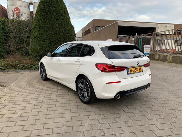 BMW 1-SERIE 118i High Exec