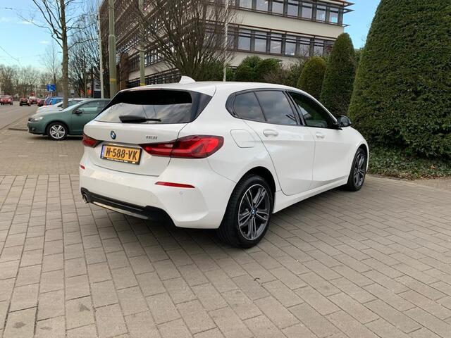 BMW 1-SERIE 118i High Exec