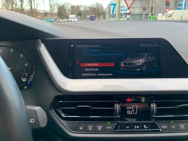 BMW 1-SERIE 118i High Exec