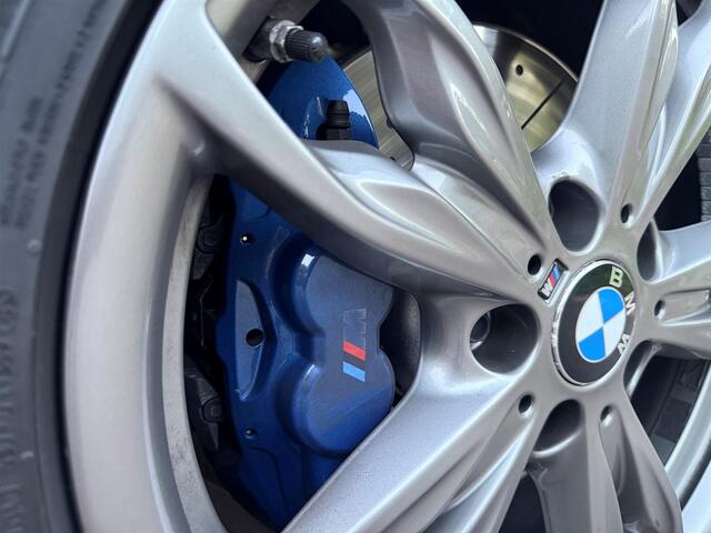 BMW 1-SERIE M140i High Exec/Pano/Stuurverw/Carplay/Harman kardon/M-permormance demper