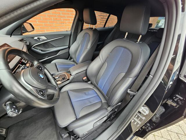 BMW 1-SERIE 120i M-Sport Automaat Sportpack Carplay Camera