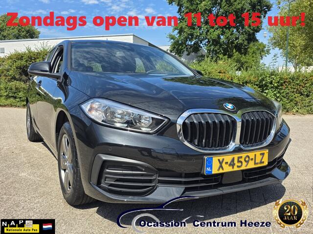 BMW 1-SERIE 118i AUT! Camera! Carplay! Climatronic! Juli maand? AKTIE maand!