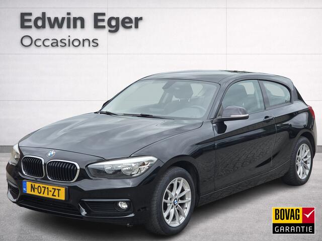 BMW 1-SERIE 118i Executive | Leder | Cruise control | Parkeersensoren |