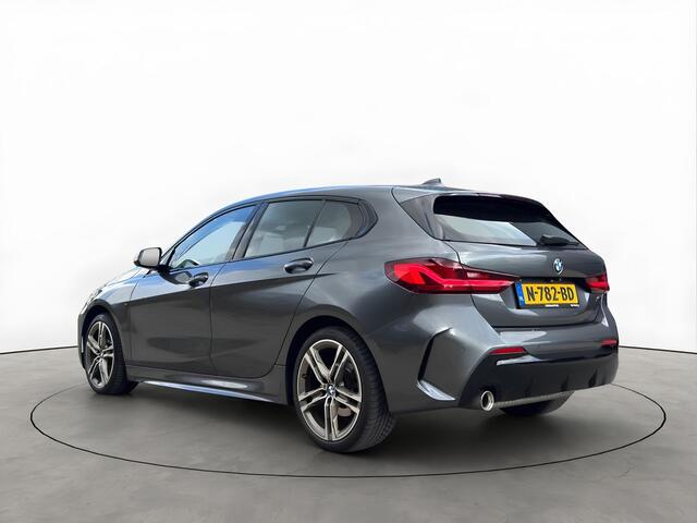 BMW 1-SERIE 118i 140PK Automaat M-Sport Camera Virtual Stuurverwarming