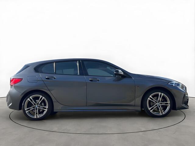 BMW 1-SERIE 118i 140PK Automaat M-Sport Camera Virtual Stuurverwarming