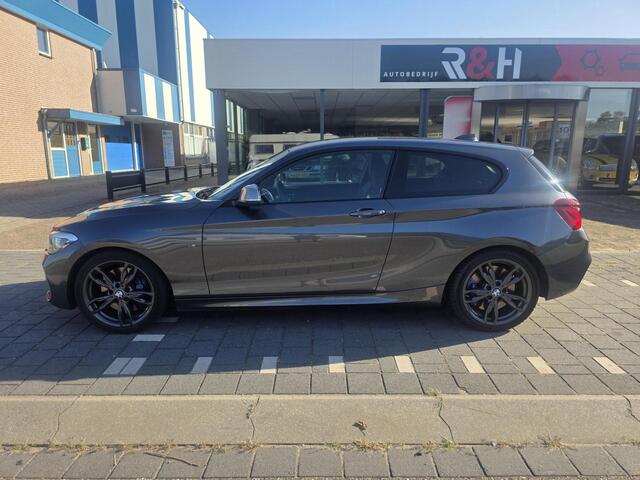 BMW 1-SERIE M140i High Executive navigatie, automaat, dealer onderhouden