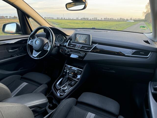 BMW 2-SERIE Active Tourer 218i Sport NAVI/LED!/PDC/ECC/CRUISE
