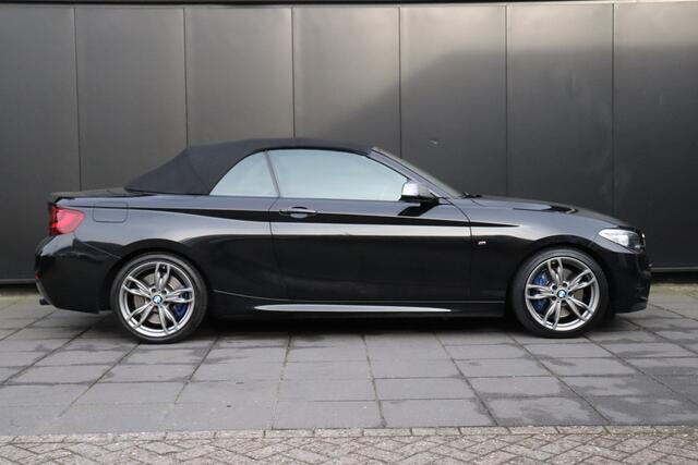 BMW 2-SERIE Cabrio M240i Executive 340 PK | NAVI | LMV | PDC | FULL HYSTORY