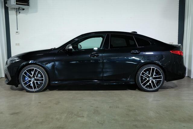 BMW 2-SERIE Gran Coupé M235i xDrive High Executive H&K