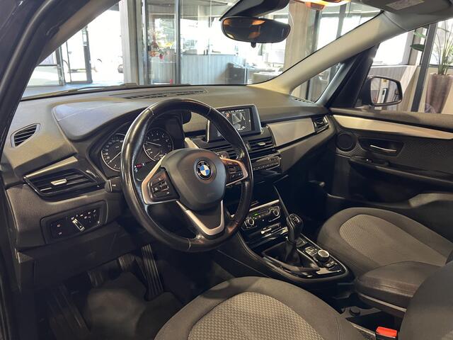 BMW 2-SERIE Active Tourer 216i Clima | Cruise | Trekhaak | Nette auto