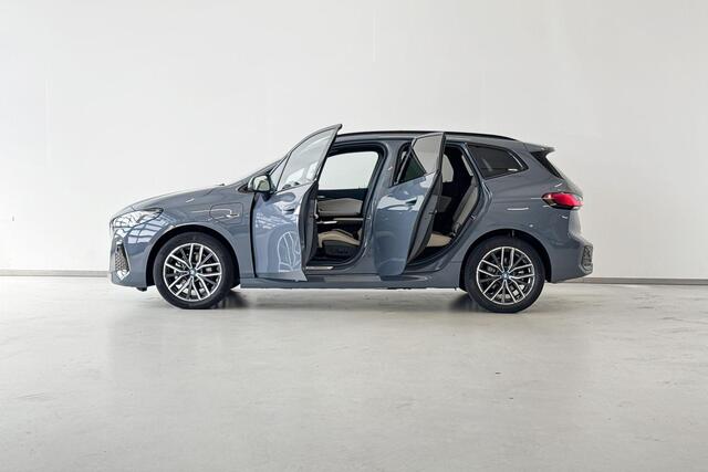 BMW 2-SERIE Active Tourer 225e xDrive Innovation Pack M Sportpakket Aut.
