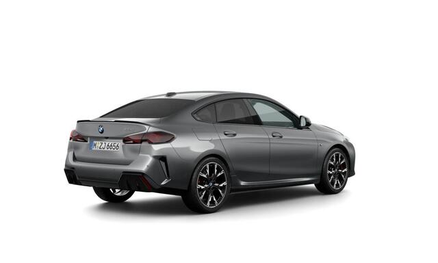 BMW 2-SERIE 220 Gran Coupé M Sportpakket | M Sportpakket Pro | Equipment Pack
