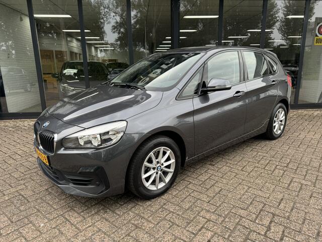 BMW 2-SERIE Active Tourer 218i Executive Automaat *Navigatie*ECC*