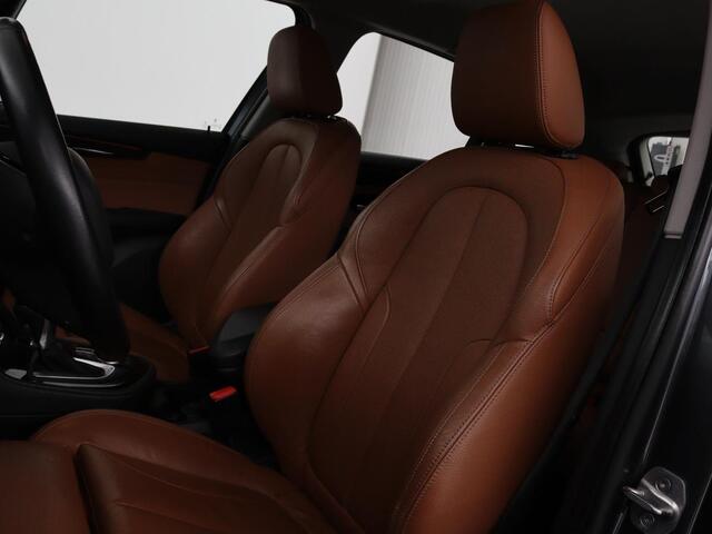 BMW 2-SERIE 225xe ip Cent HighEx | Leder | Stoelverwarming | Camera | Elektrische achterklep | Full LED | Cruise control | Climate control