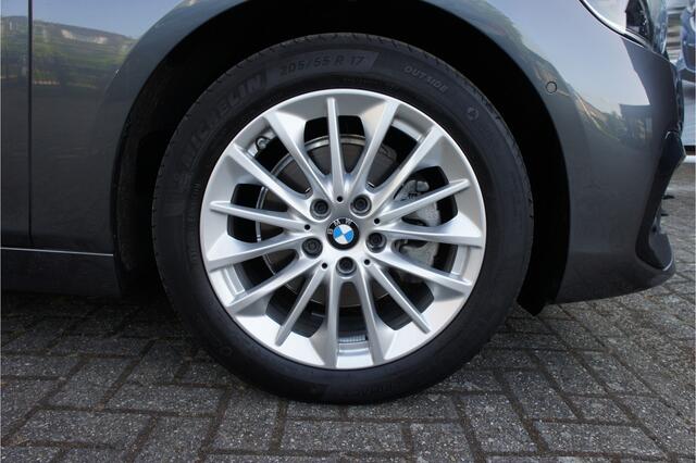BMW 2-SERIE Active Tourer 218i Business Edition Achteruitrijcamera, Head up, Parkeerassistent