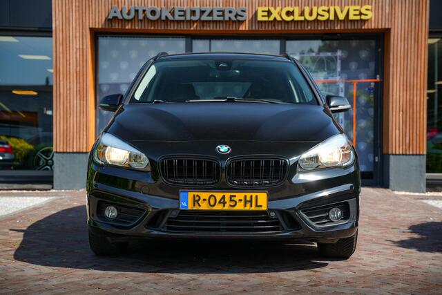 BMW 2-SERIE Active Tourer 220i Centennial Executive Camera Navigatie Clima Cruise PDC 16"LM