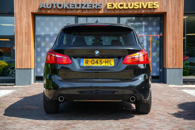 BMW 2-SERIE Active Tourer 220i Centennial Executive Camera Navigatie Clima Cruise PDC 16"LM