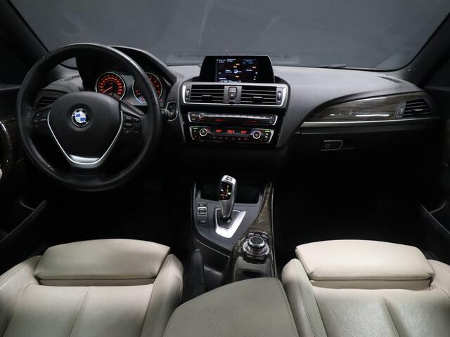 BMW 2-SERIE Cabrio 220i High Executive [CAMERA, VOL LEDER, STOELVERWARMING, PDC V+A, BLUETOOTH, CRUISE, CLIMATE, NIEUWSTAAT]