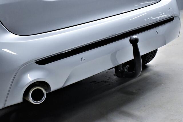 BMW 2-SERIE Active Tourer 218i 141pk Automaat Sport Line Org.NL Navi/Camera/Head-up/Sportstoelen/H.Leer/Trekhaak