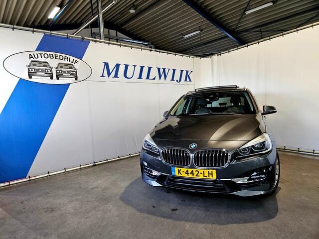 BMW 2-SERIE 2 Serie Active Tourer 220i High Executive Edition / Trekhaak / Pano / Camera