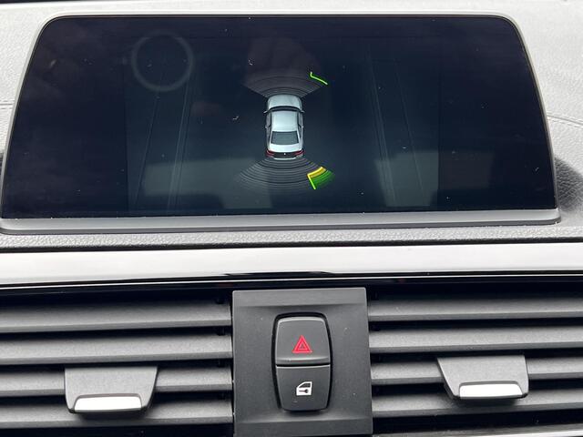 BMW 2-SERIE Coupé 218i Executive Sport Line Business / Automaat / Parkeersensoren v + a / Navigatie / Voorstoelen verwarmd / Cruise Control / Lichtmetalen velgen dubbel spaak