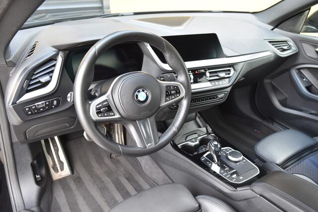 BMW 2-SERIE Gran Coupé 218i * M Sportpakket * Panorama dak * HIFI * LED *