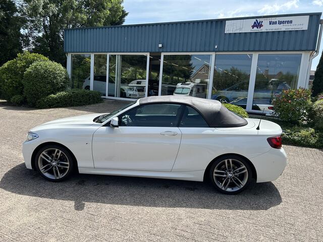 BMW 2-SERIE Cabrio 220i Centennial High Executive