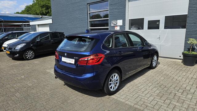 BMW 2-SERIE Active Tourer Advantage 218i
