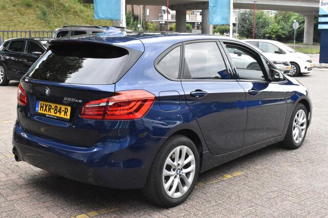 BMW 2-SERIE Active Tourer 225xe iPerformance Executive Navigatie | Stoelverwarming | Camera | 100% Onderhouden 12 mnd BOVAG garantie Whatsapp 06-53188999
