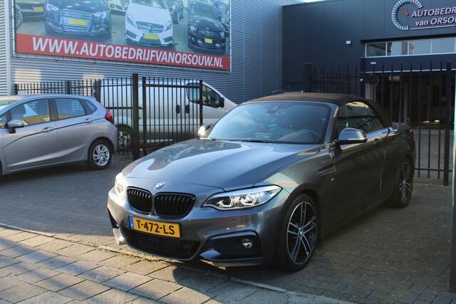 BMW 2-SERIE 220i Cabriolet High Executive M-Sport Automaat Leder Navi-pro Camera Stoelvw Harman/kardon 70222km