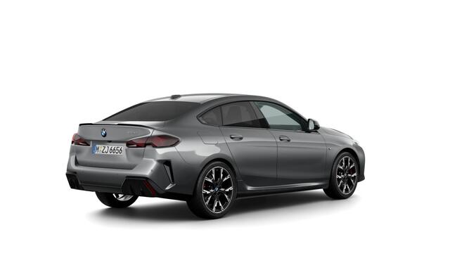 BMW 2-SERIE Gran Coupé 220 | M-Sport Pro | 19'' | Stuur + stoelverw. | Comf. Acc. | Getint glas | Driv. Ass.