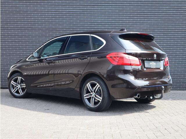 BMW 2-SERIE Active Tourer 218i High Executive | Head Up | Sportleder |