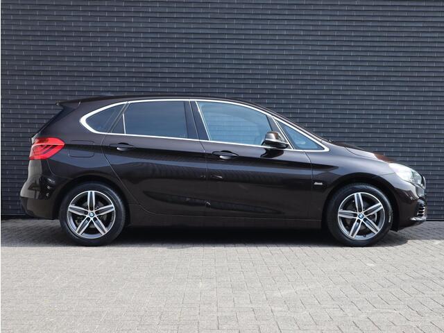 BMW 2-SERIE Active Tourer 218i High Executive | Head Up | Sportleder |
