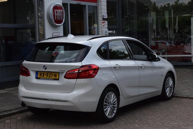 BMW 2-SERIE Active Tourer 218i Corporate Lease High Executive