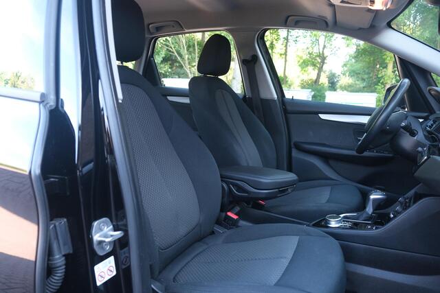 BMW 2-SERIE 225xe iPerformance Active Tourer Executive | Navi | Climate | Cruise | Elektrisch Achterklep | Camera | PDC