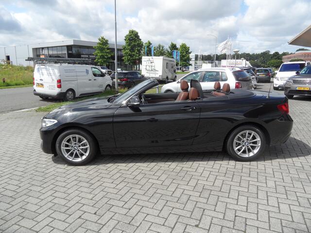 BMW 2-SERIE Cabrio 218i High Executive