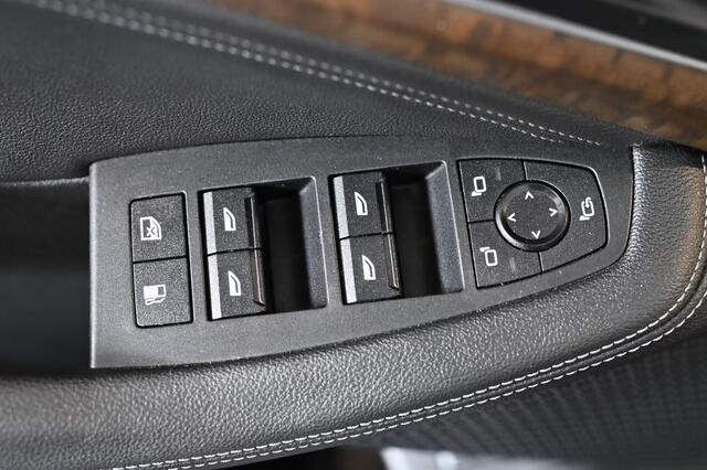 BMW 2-SERIE Active Tourer 225e xDrive LUXURY ** LED, NAVI+, LEDER, PANORAMA, TREKH, DRIV. ASS+, 17-inch LMV ** 1e EIG - UNFALLFREI ** ** INFORMEER OOK NAAR ONZE AANTREKKELIJKE FINANCIAL-LEASE TARIEVEN **