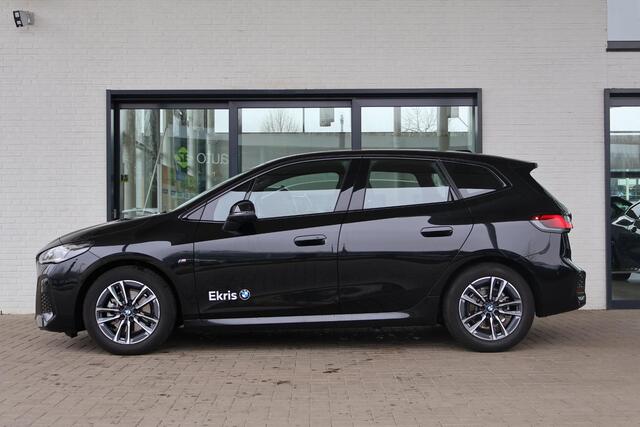 BMW 2-SERIE Active Tourer 218i M Sportpakket | Innovation Pack | Comfort Pack | Harman Kardon