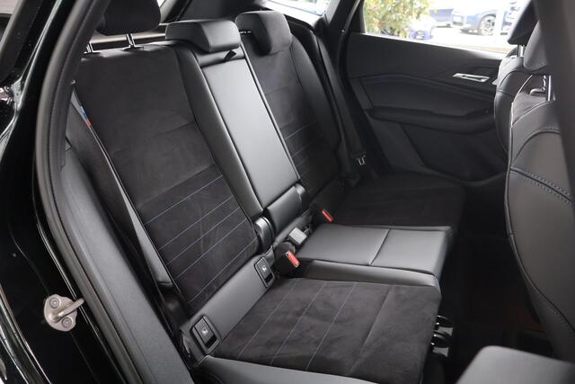 BMW 2-SERIE Active Tourer 218i M Sportpakket | Innovation Pack | Comfort Pack | Harman Kardon