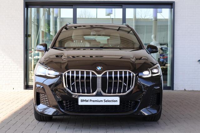 BMW 2-SERIE Active Tourer 218i M Sportpakket | Premium Pack | Harman-Kardon | Stoelverwarming