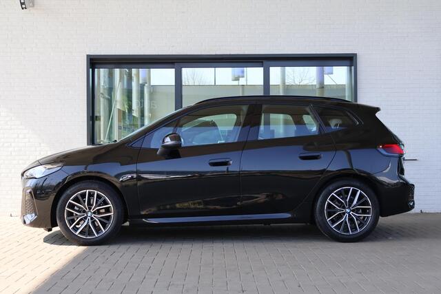 BMW 2-SERIE Active Tourer 218i M Sportpakket | Premium Pack | Harman-Kardon | Stoelverwarming