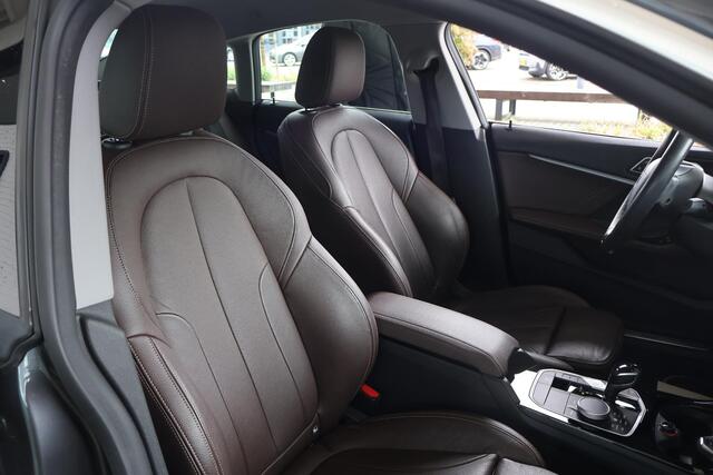 BMW 2-SERIE Gran Coupé 218i | High Executive Edition | Luxury Line | Voorstoelen Verwarmd