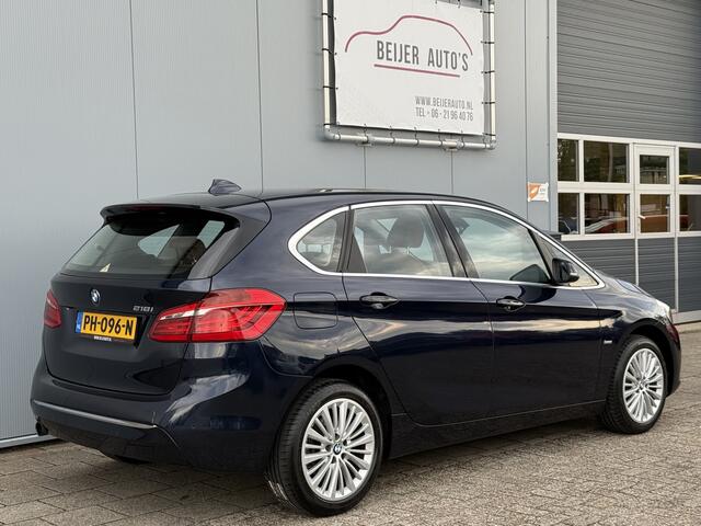 BMW 2-SERIE Active Tourer 218i High Executive Automaat Navigatie.