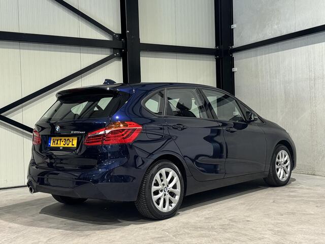 BMW 2-SERIE Active Tourer 225xe iPerformance | navi | leder | stoelverwarming |